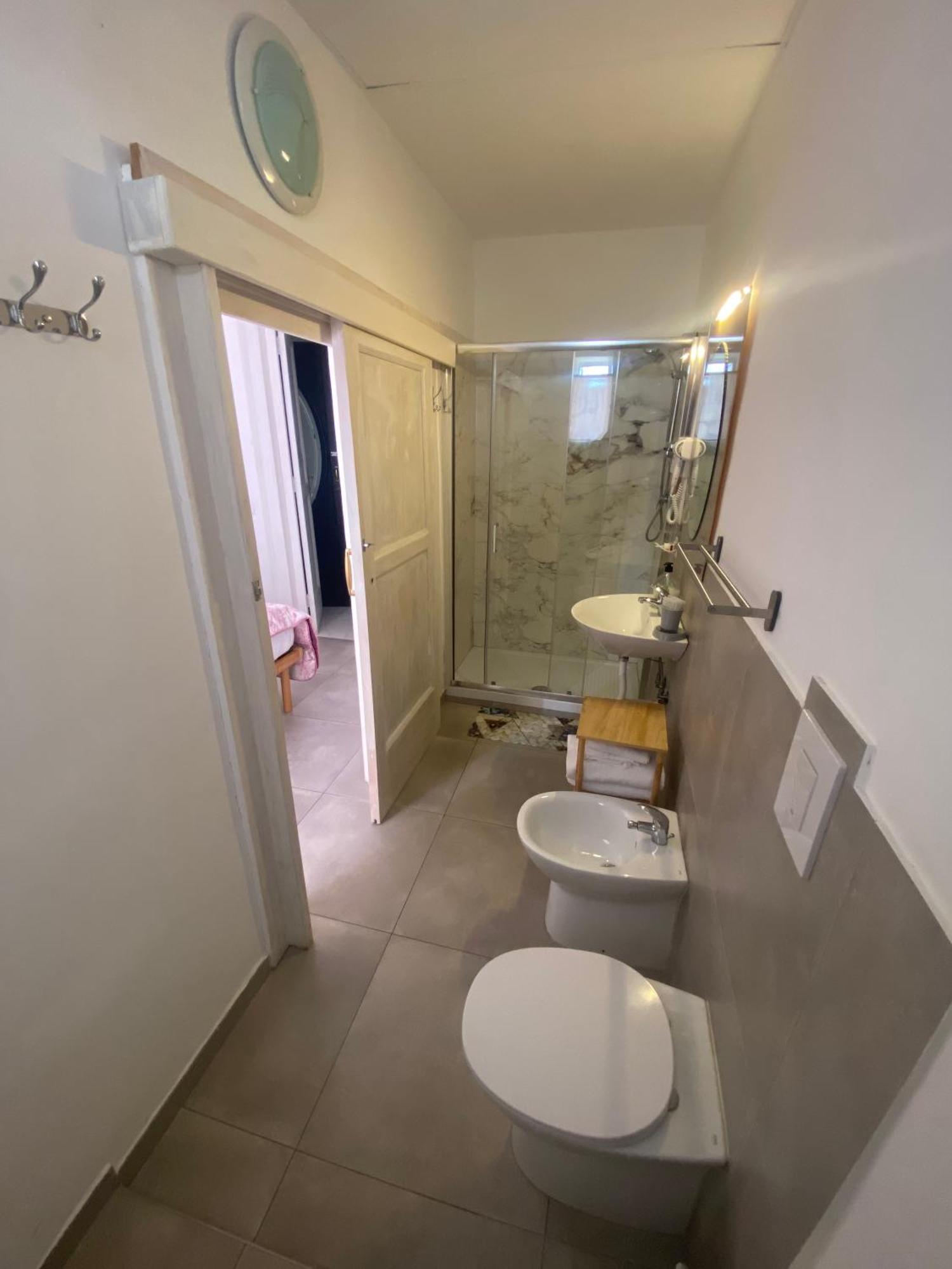 Double or Twin Room with Private Bathroom,1743713181:JPEG