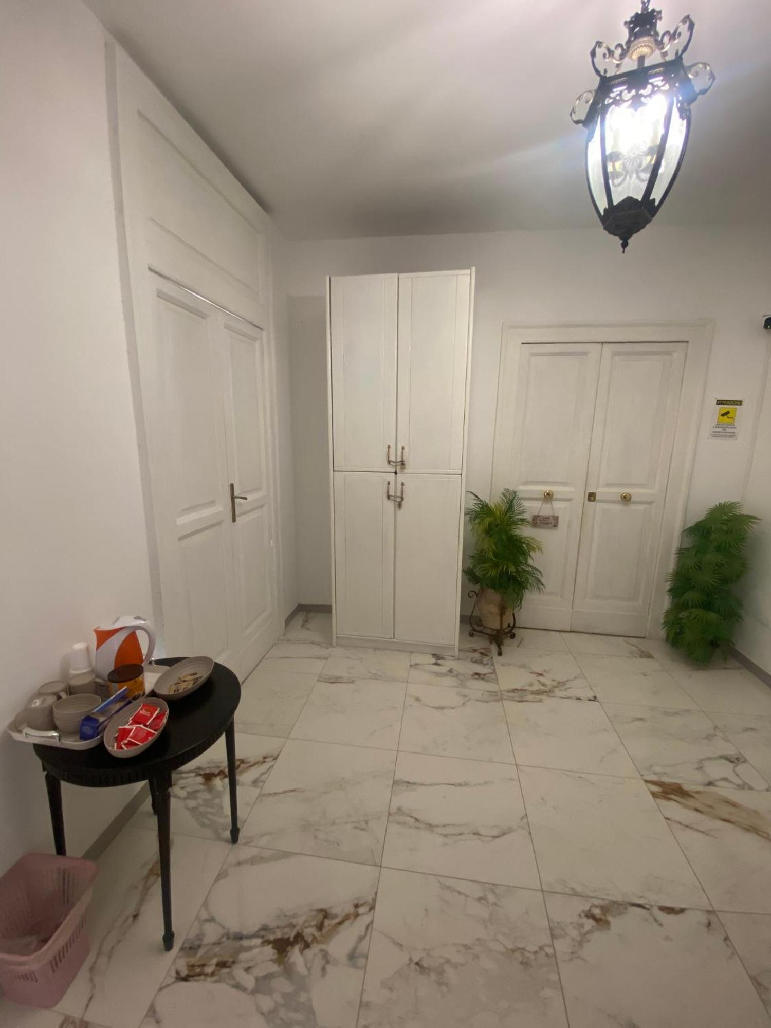 Double Room with Extra Bed,1744663902:JPEG