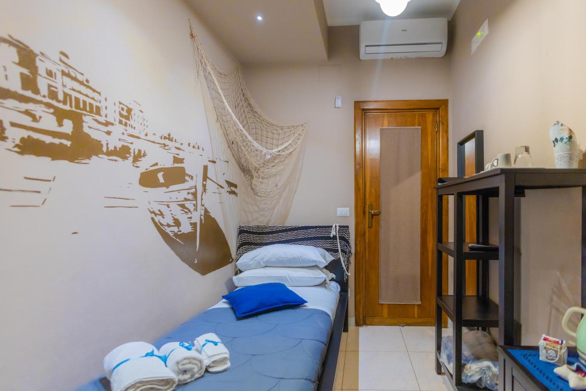 Single Room with Private Bathroom,1745525098:JPEG