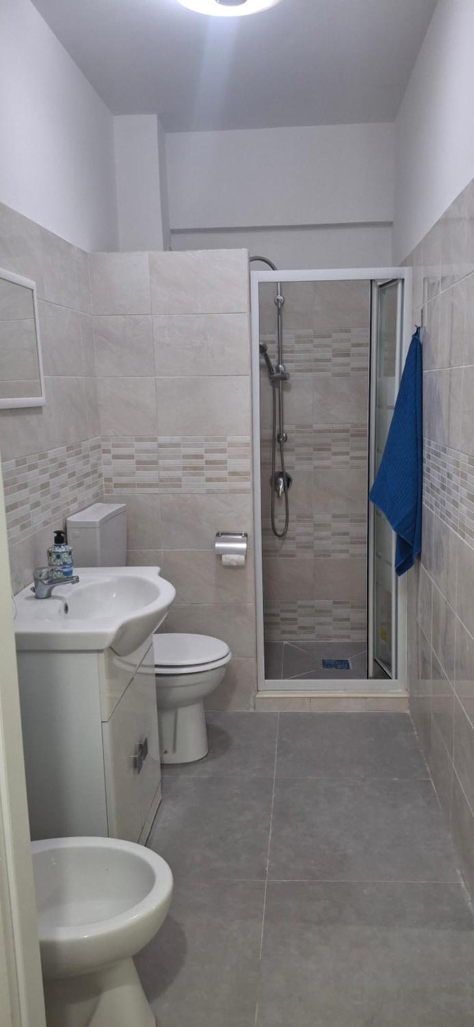 Camera Familiare con Bagno Privato