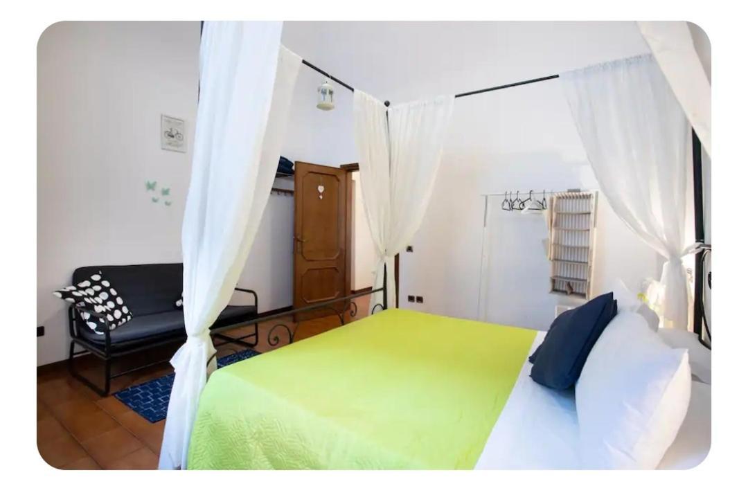 Deluxe Room (2 Adults + 1 Child),1750911918:JPEG