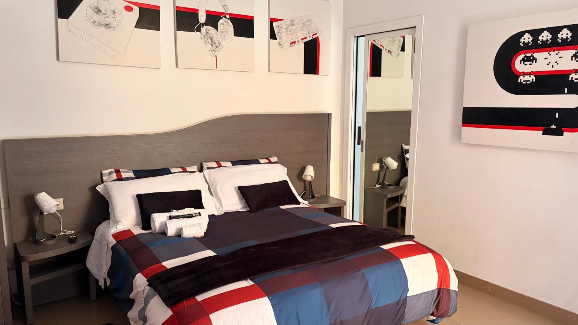 Deluxe Double or Twin Room