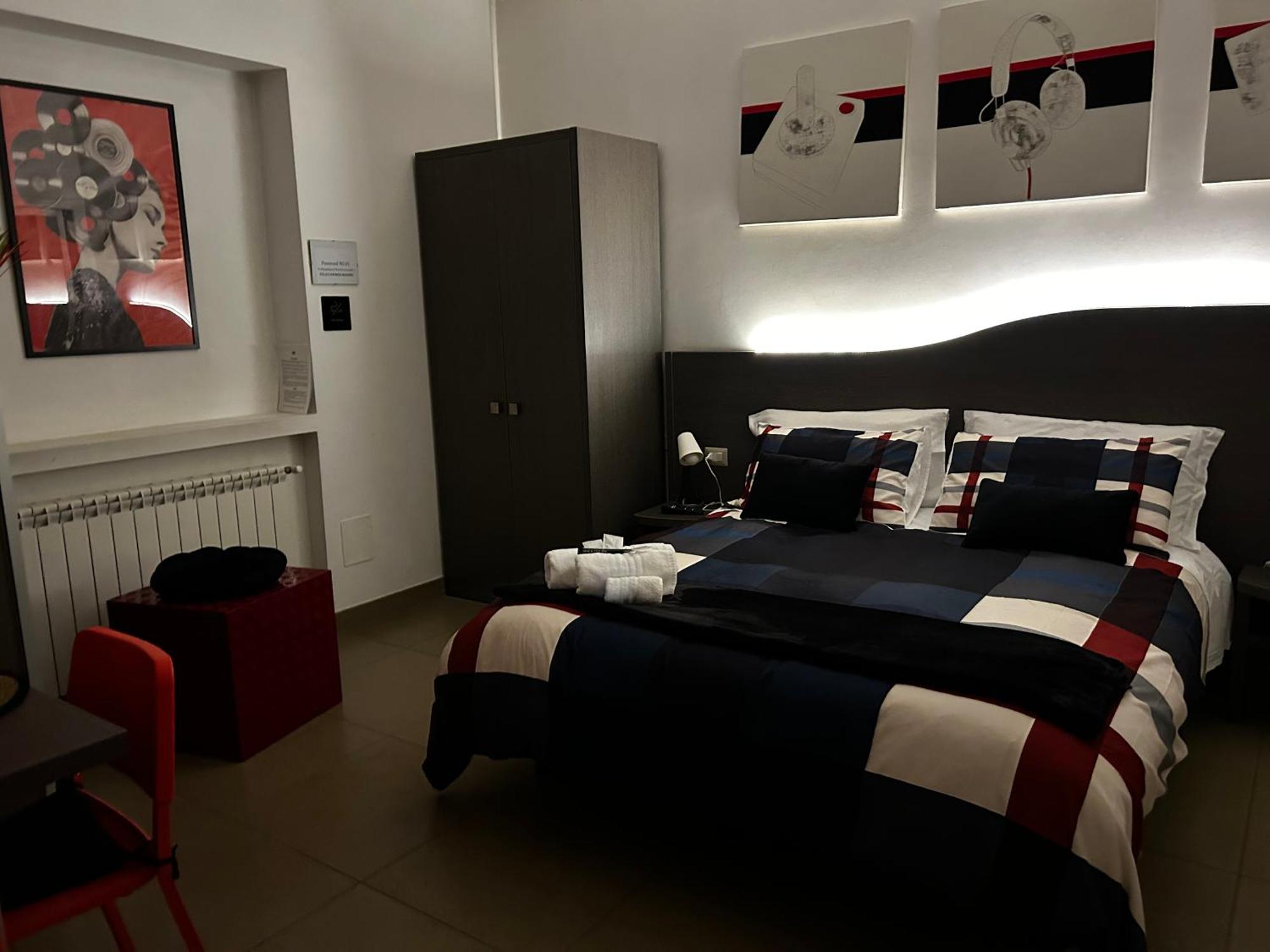 Deluxe Double or Twin Room