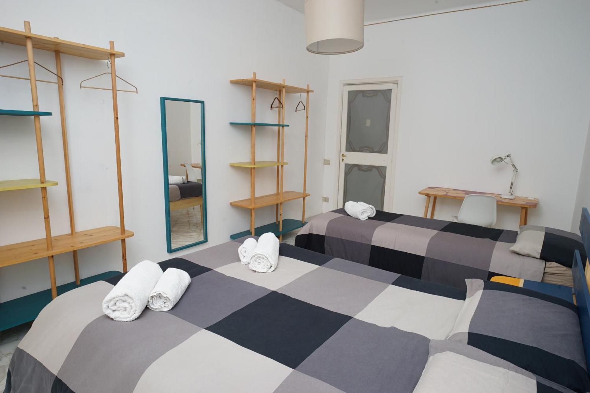 Basic Triple Room with Shared Bathroom,1756838437:JPEG
