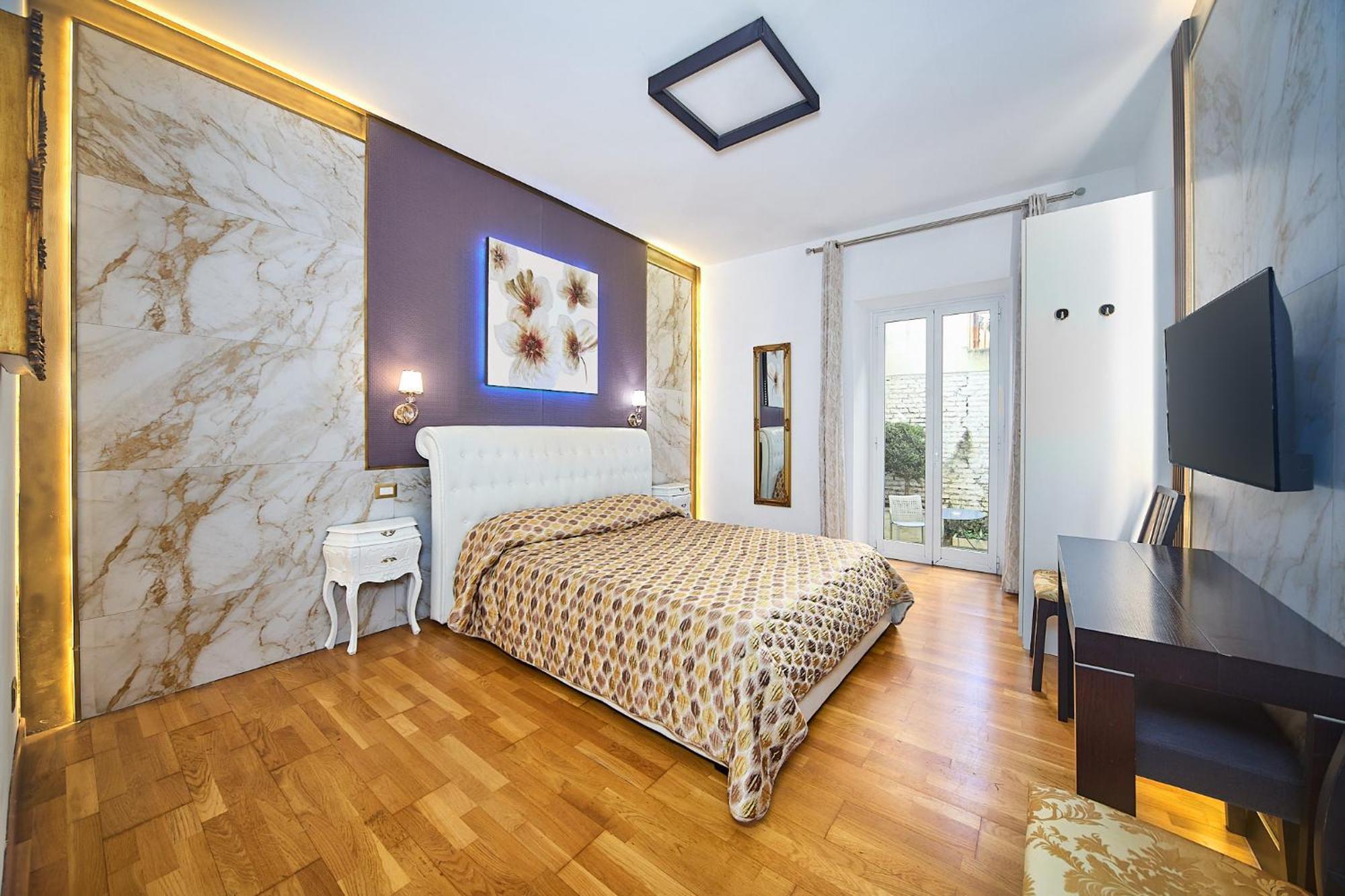 Triple Room with Shower,1758406606:JPEG