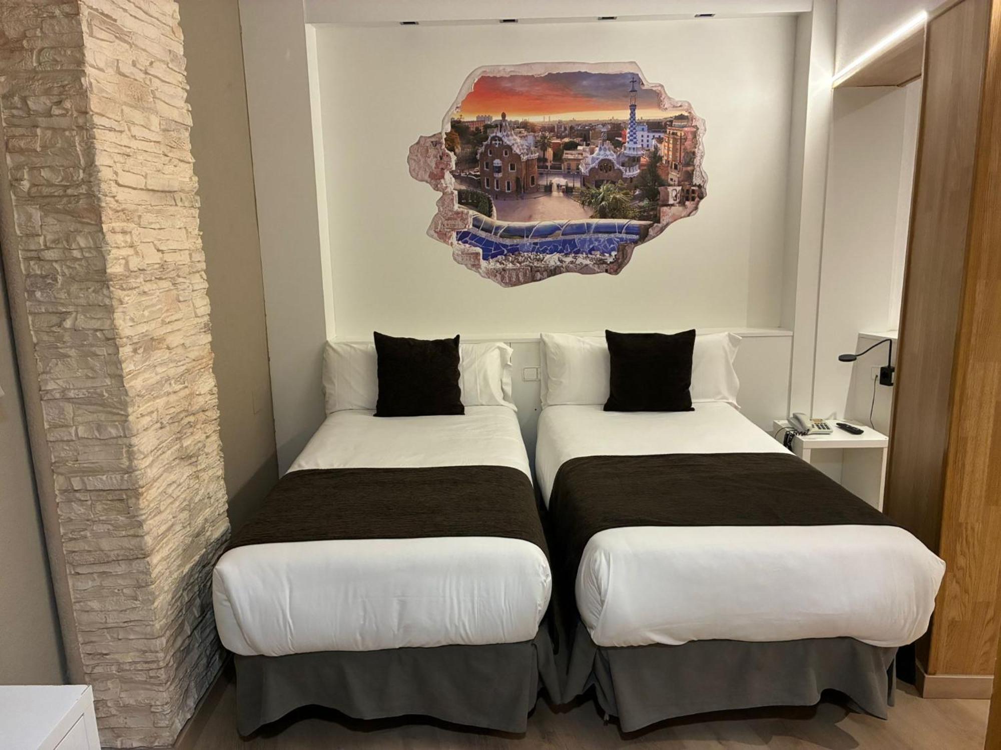 Camera Doppia con Letti Singoli con Letto Supplementare