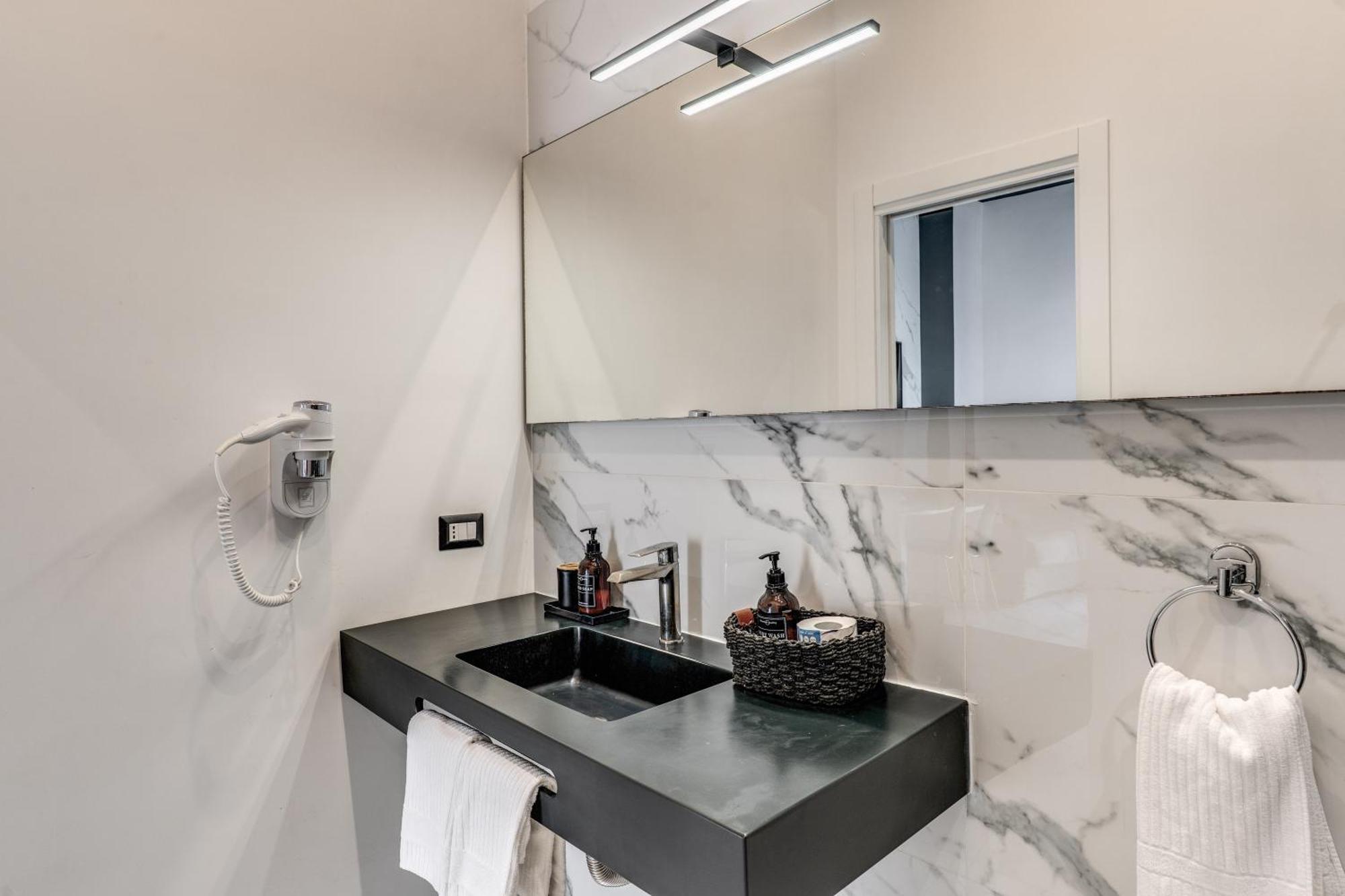 Quadruple Room with Balcony,1758798451:JPEG