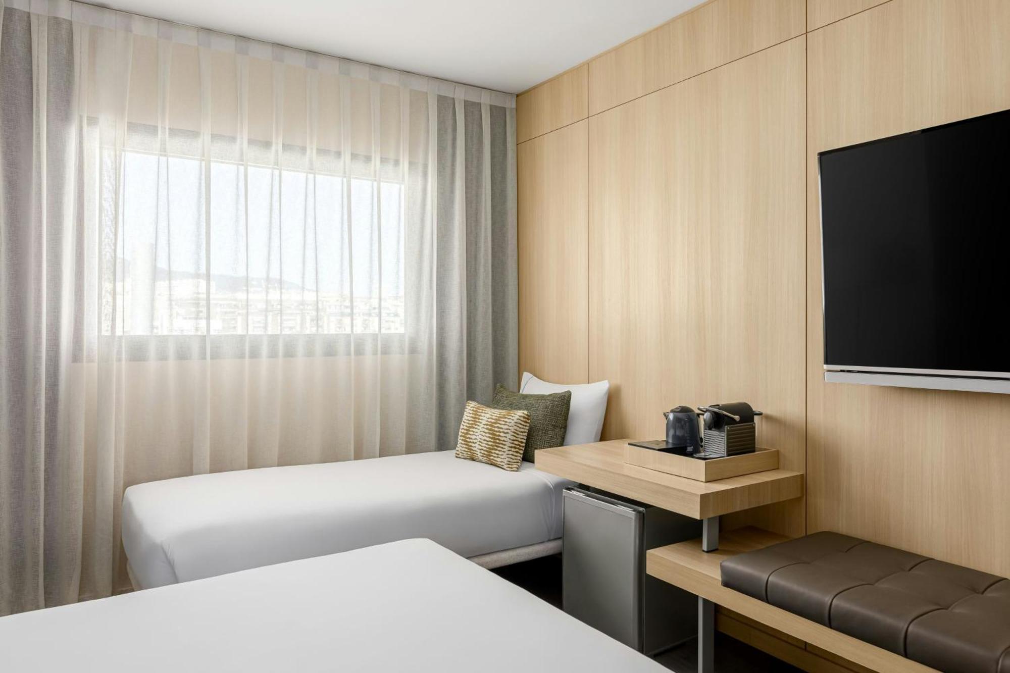 Standard Triple, Guest room, 1 King