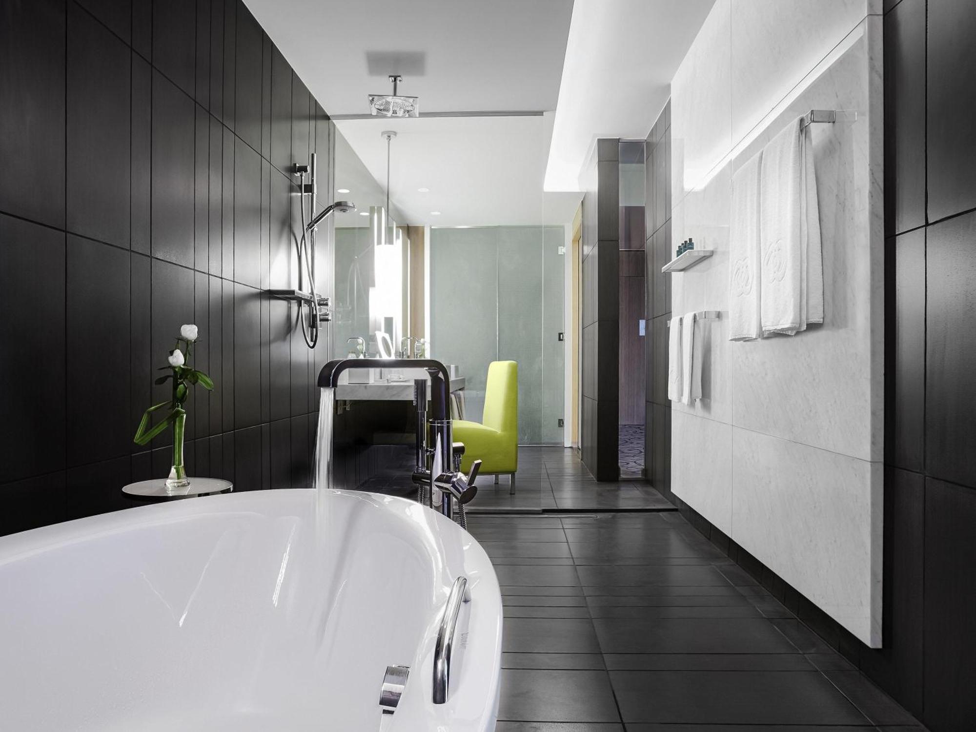 Junior Suite con Letto King-Size e Vista Burj Khalifa