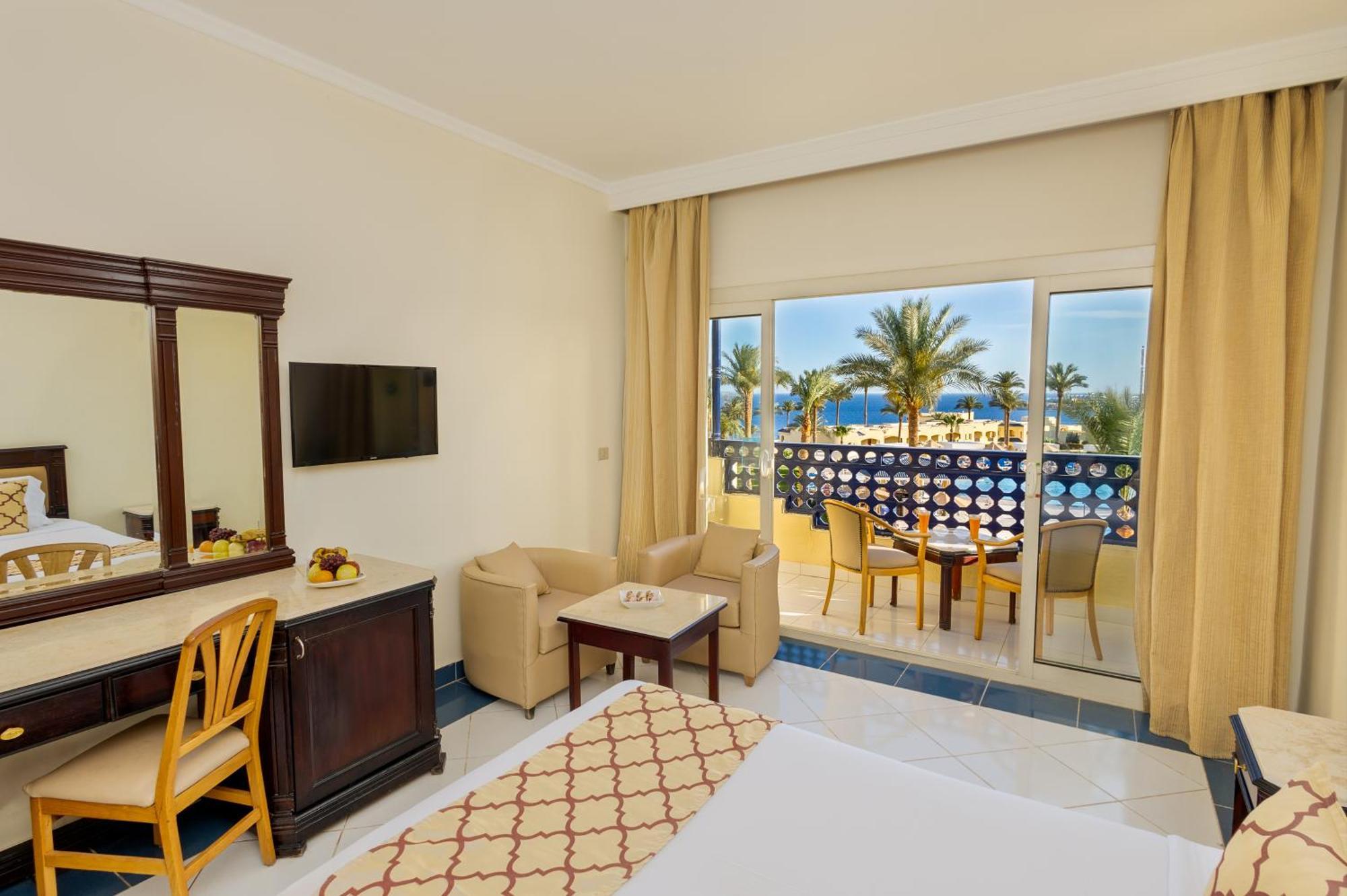 Standard Double or Twin Sea View room
