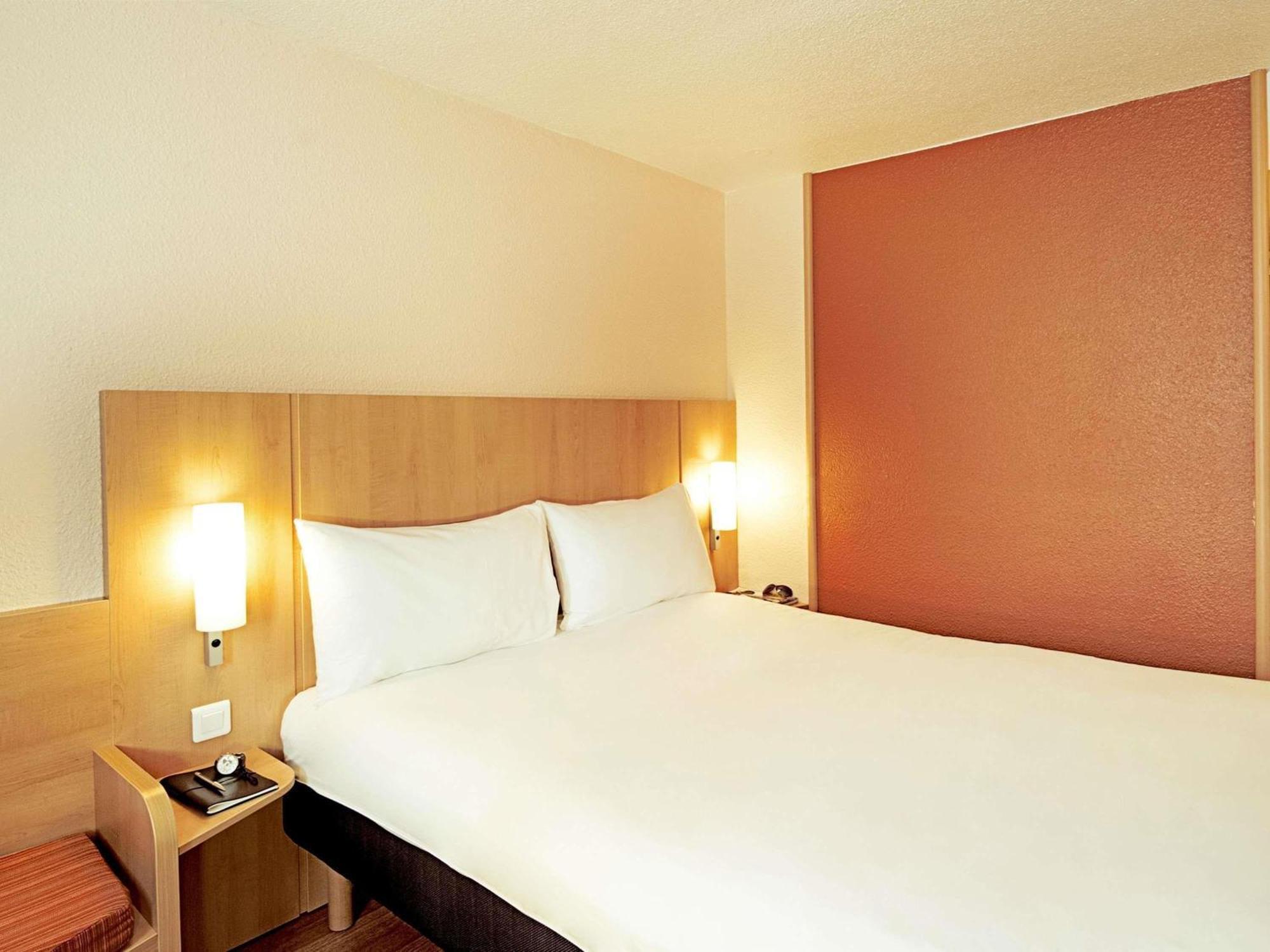 Camera Standard Accessibile con 1 Letto Matrimoniale