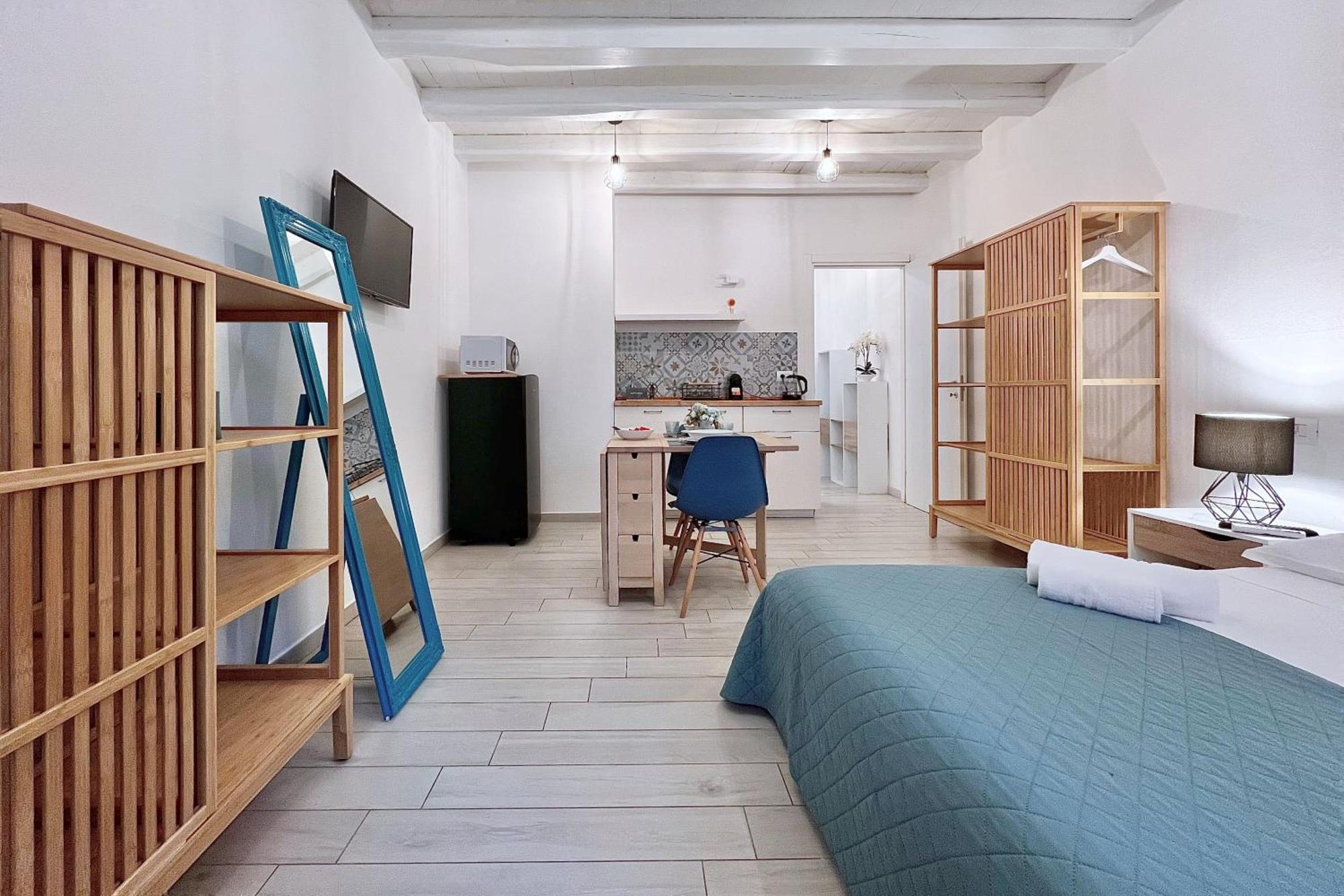 Studio Apartment Ground Floor