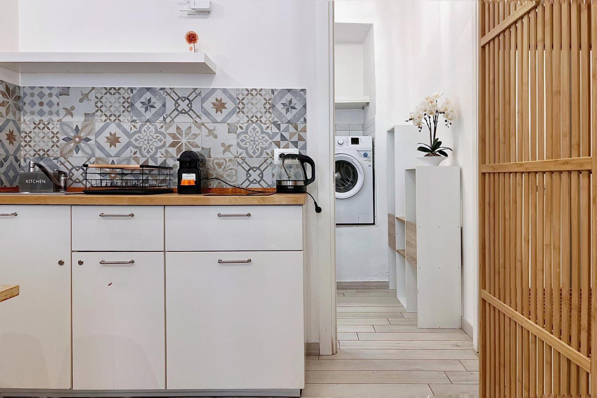 Studio Apartment Ground Floor