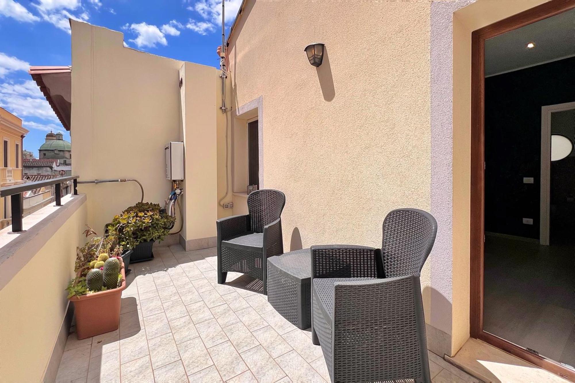 Deluxe Double Room Balcony