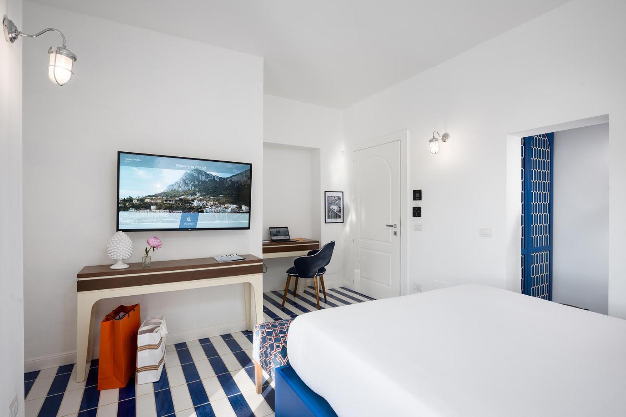 Deluxe Double Room Spa Bath Terrace