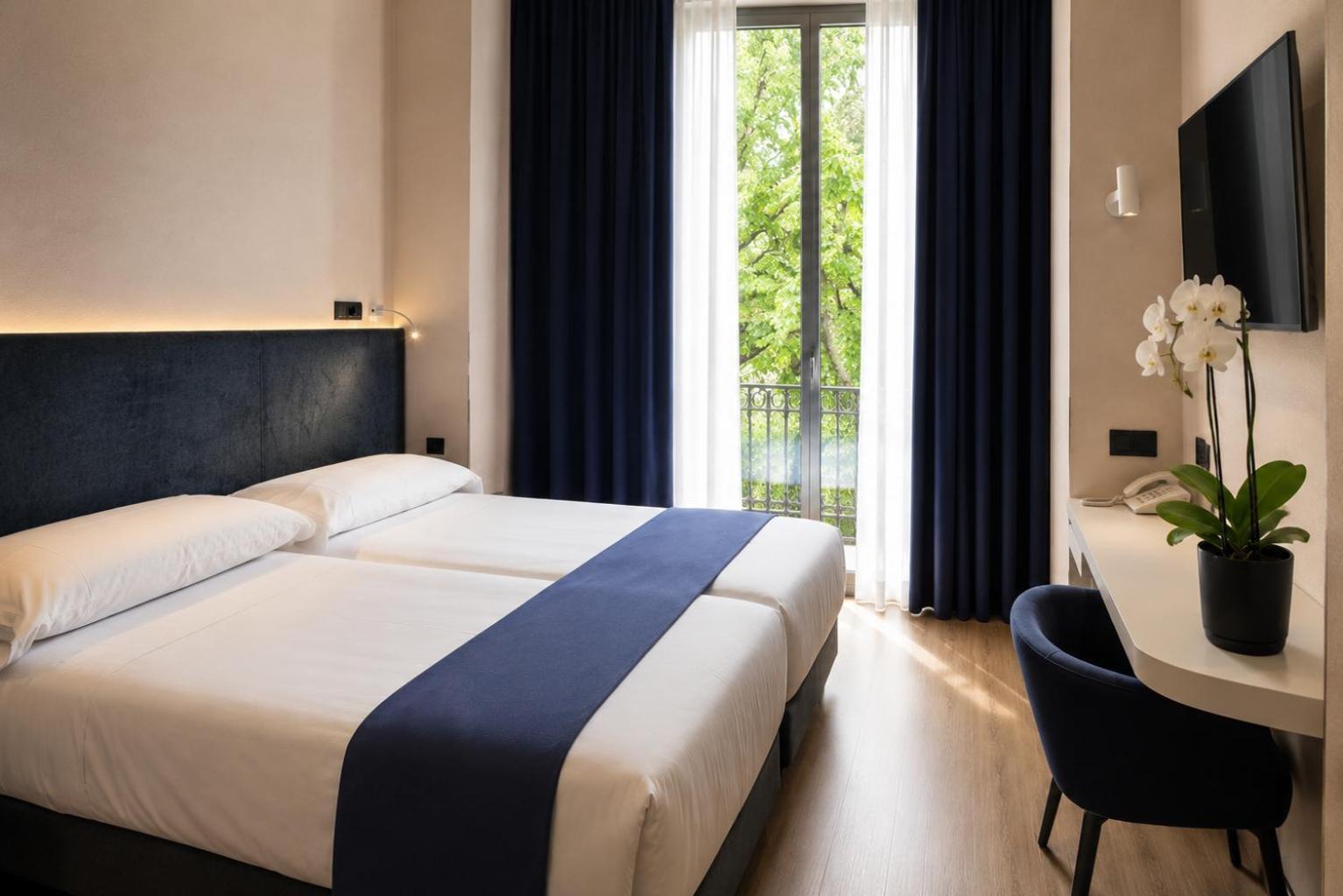 Camera Doppia con Letti Singoli con Balcone