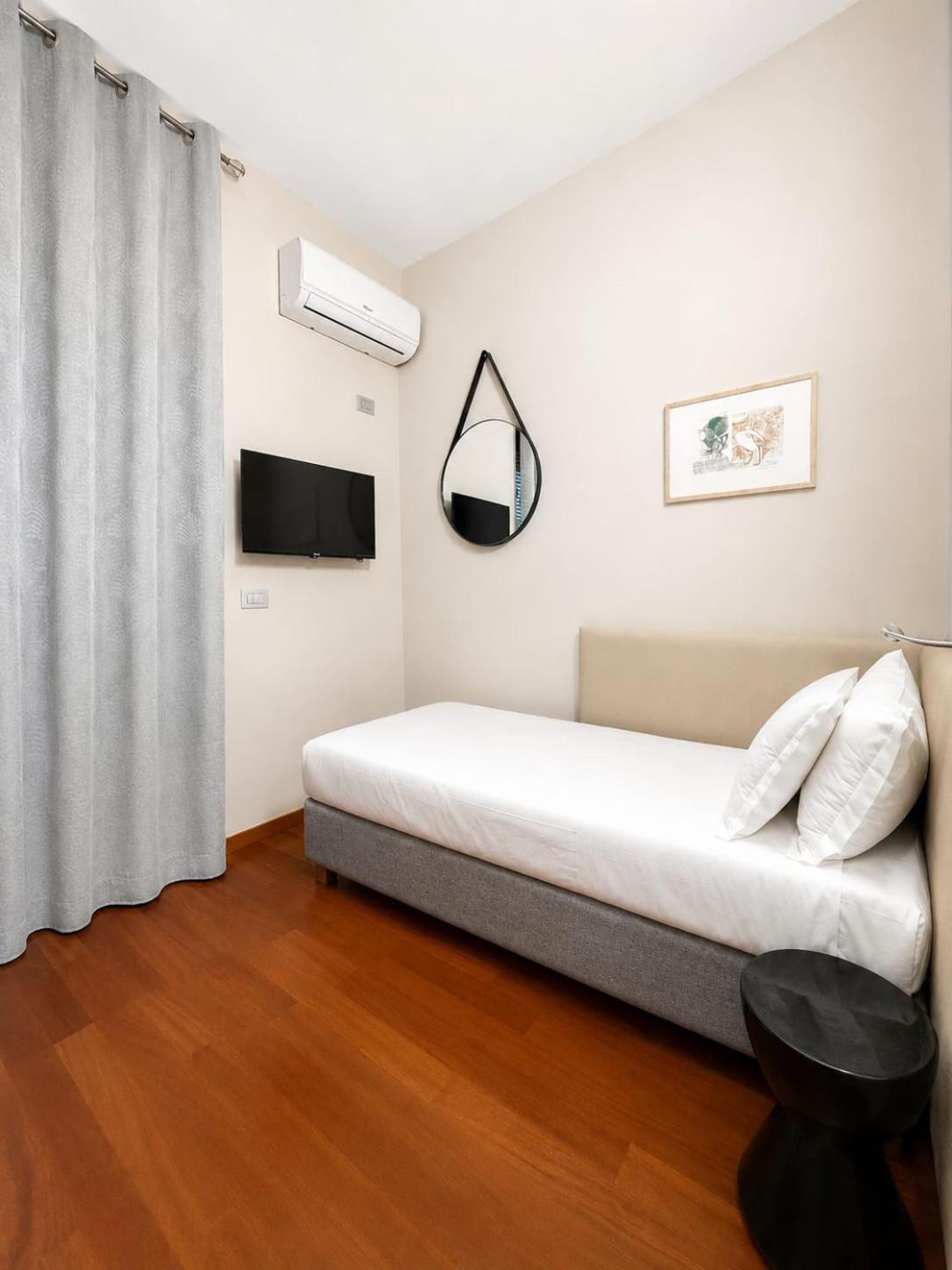 Budget Single Room