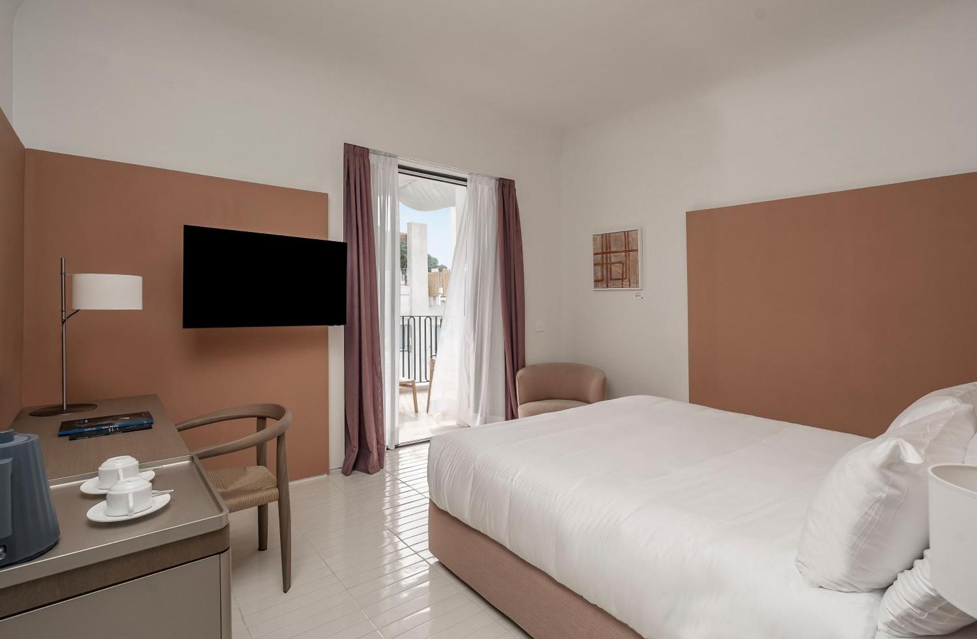 Deluxe Double Room Balcony Sea View