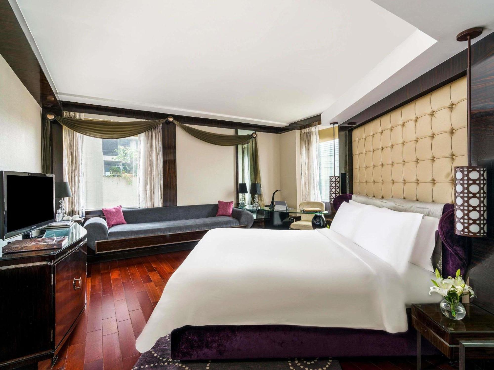 Junior Suite King Bed Lounge Access Hi-tea Cocktail Hours Meeting Room access an Hour Airport Transfers T1 & T2