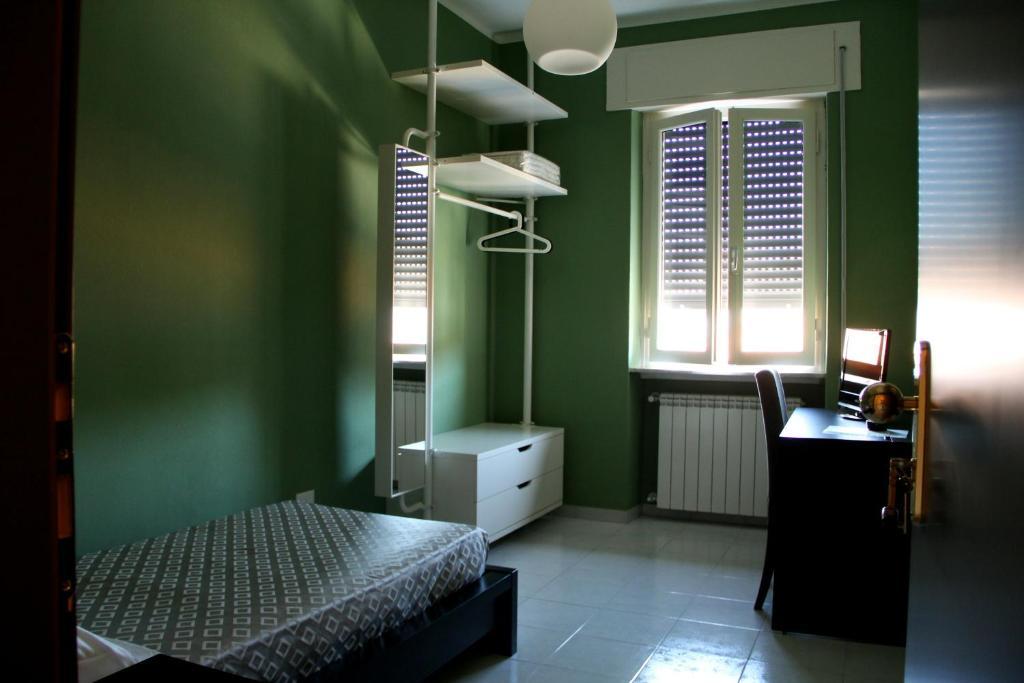 Camera Singola con Bagno Privato Esterno