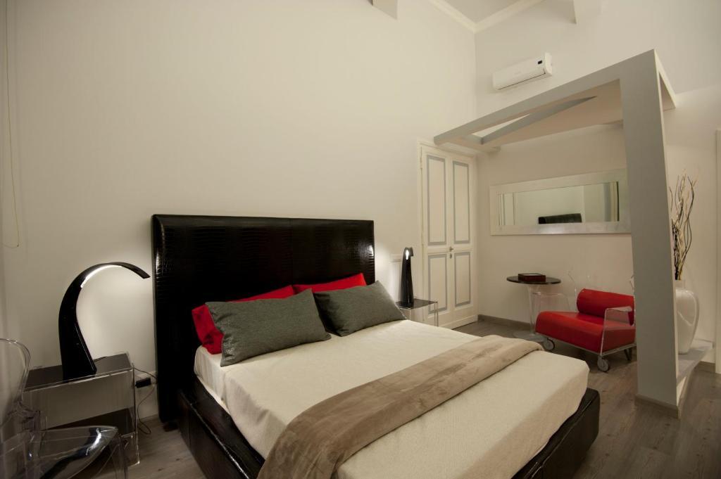 Classic Double Room with City View,18468738:JPEG
