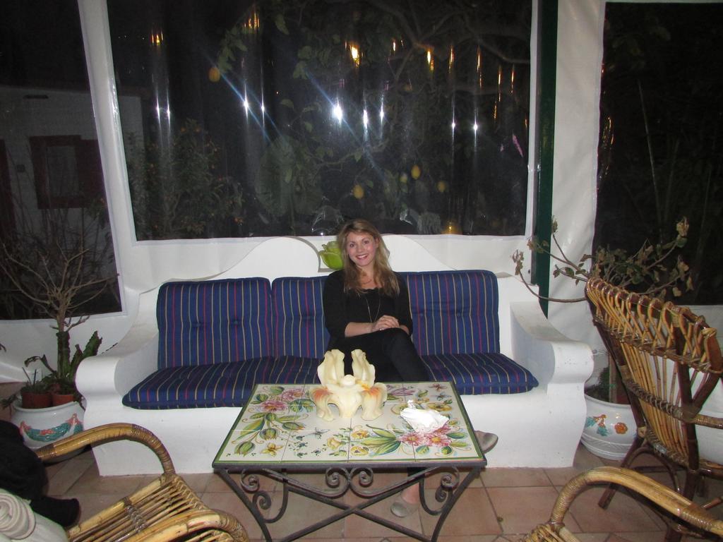 King Room Garden View