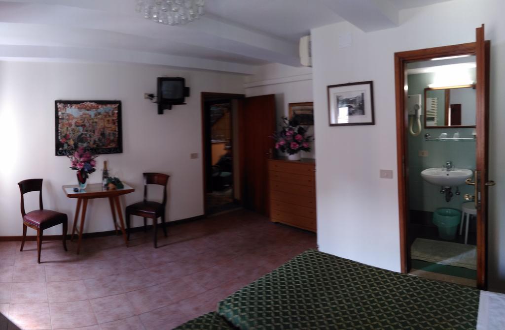 Camera Tripla con Bagno Privato