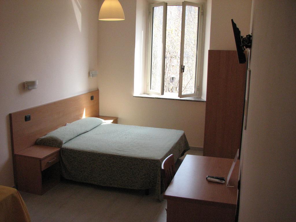 Double or Twin Room,193380850:JPEG