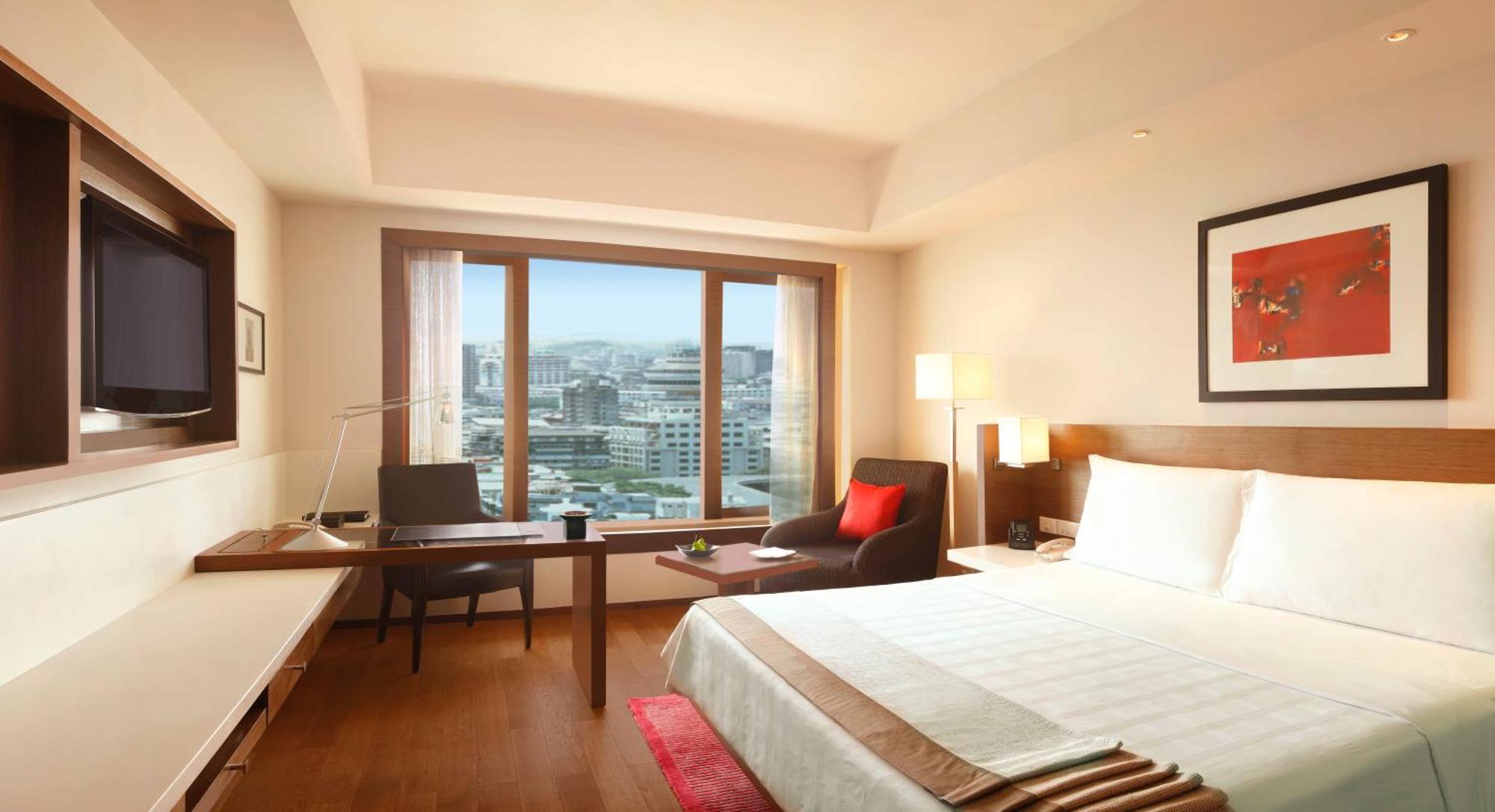 Premier City View Room-Twin