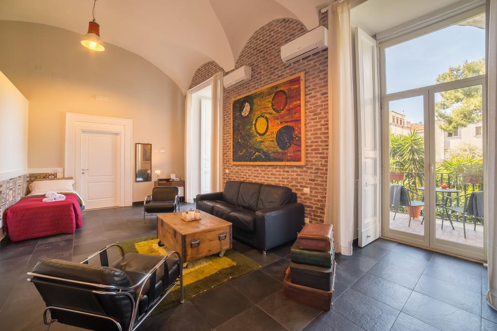 Suite con Balcone e Vista Giardino