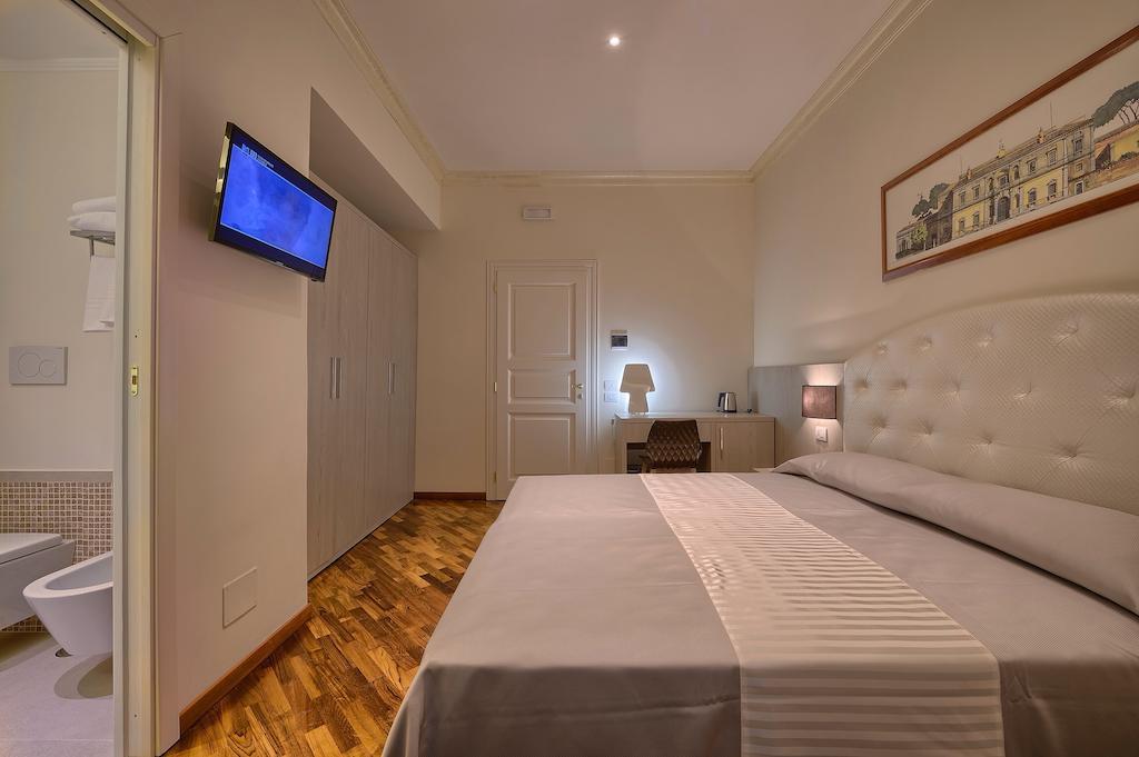 Double Room,233379496:JPEG