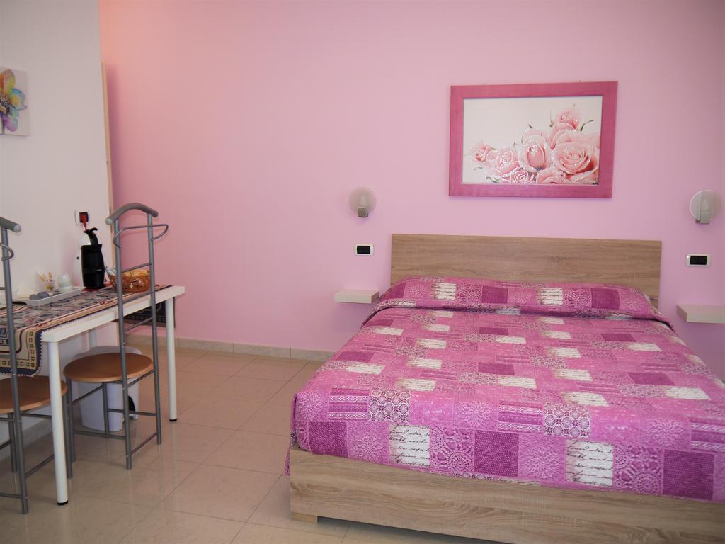 Double Room Private Bathroom