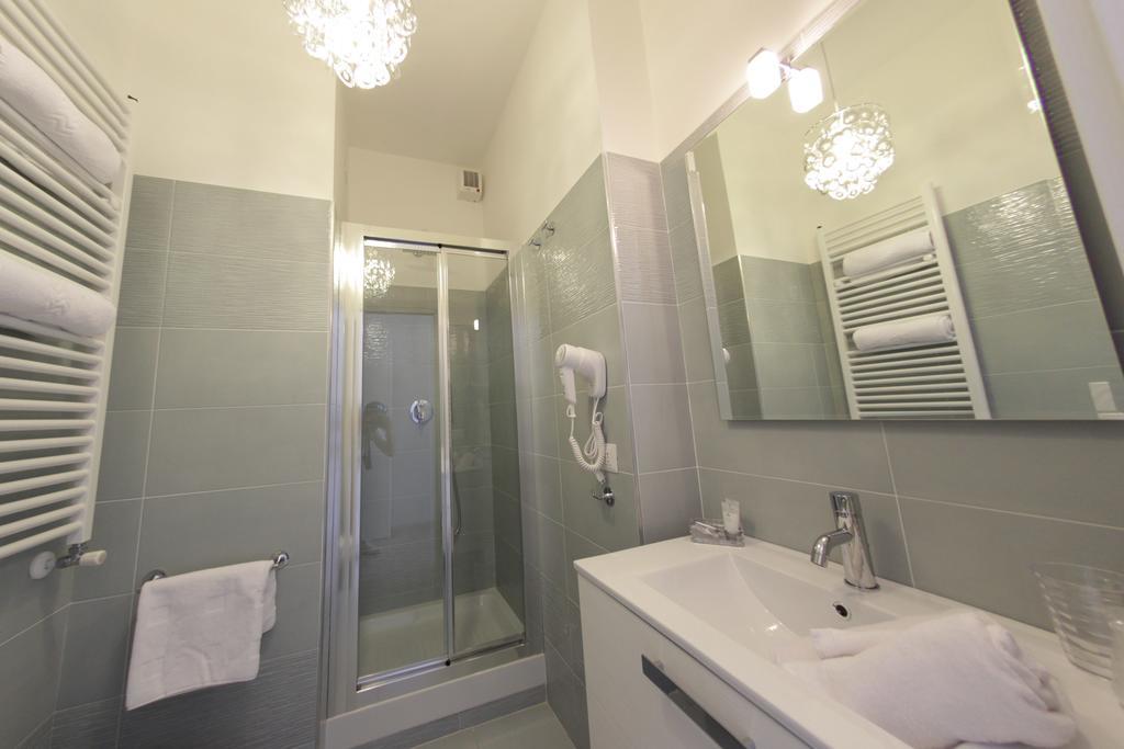 Classic Double Room,238992033:JPEG