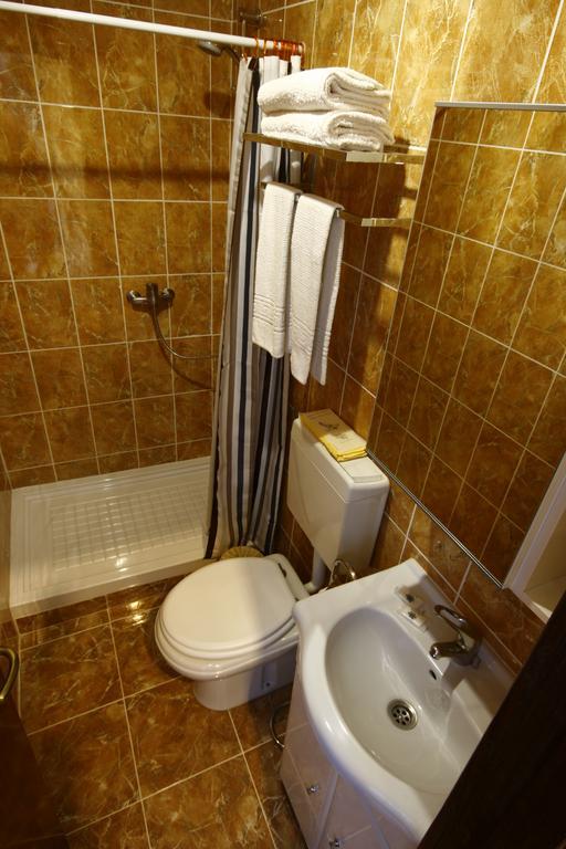 Camera Matrimoniale con Bagno Privato