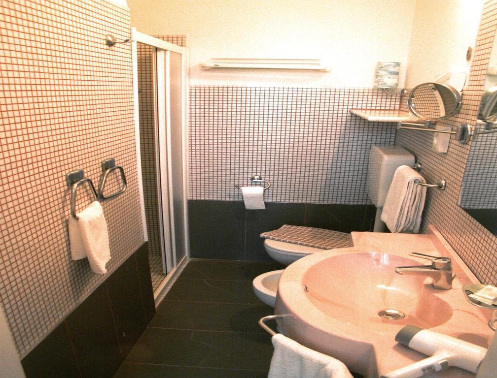 Single Room,264584005:JPEG