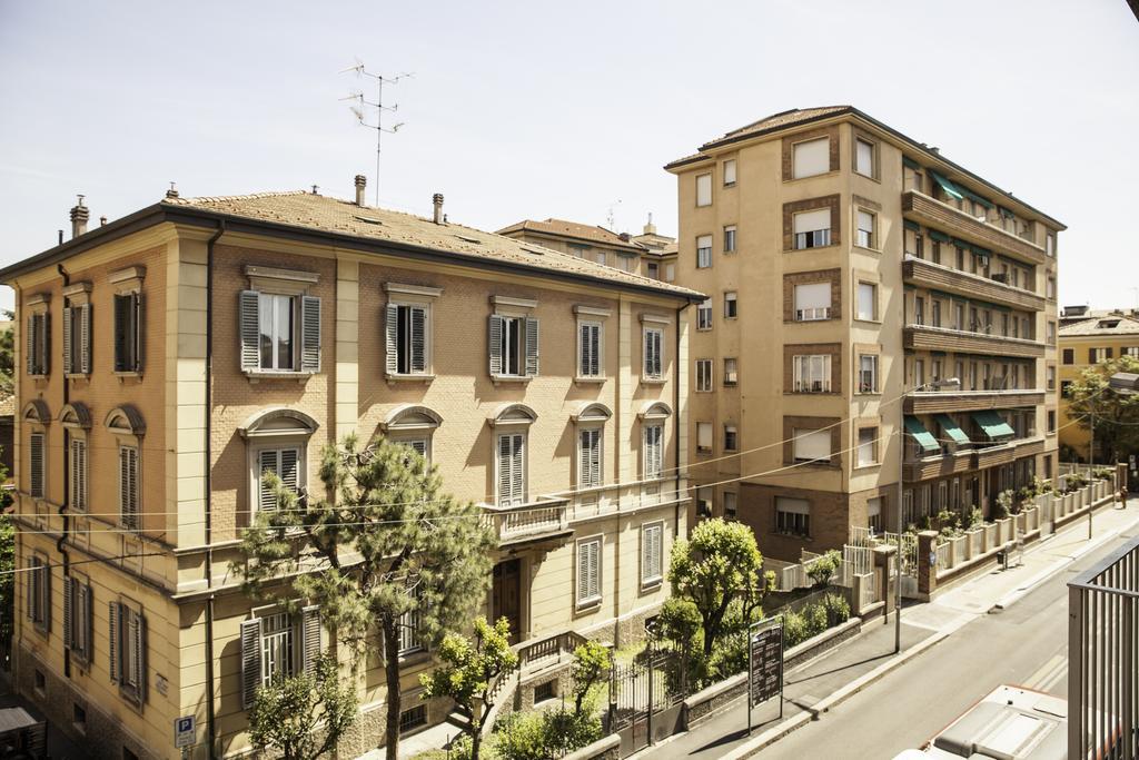 Studio with Balcony,1538071801:JPEG
