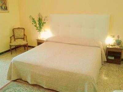 Double Room,506633862:JPEG