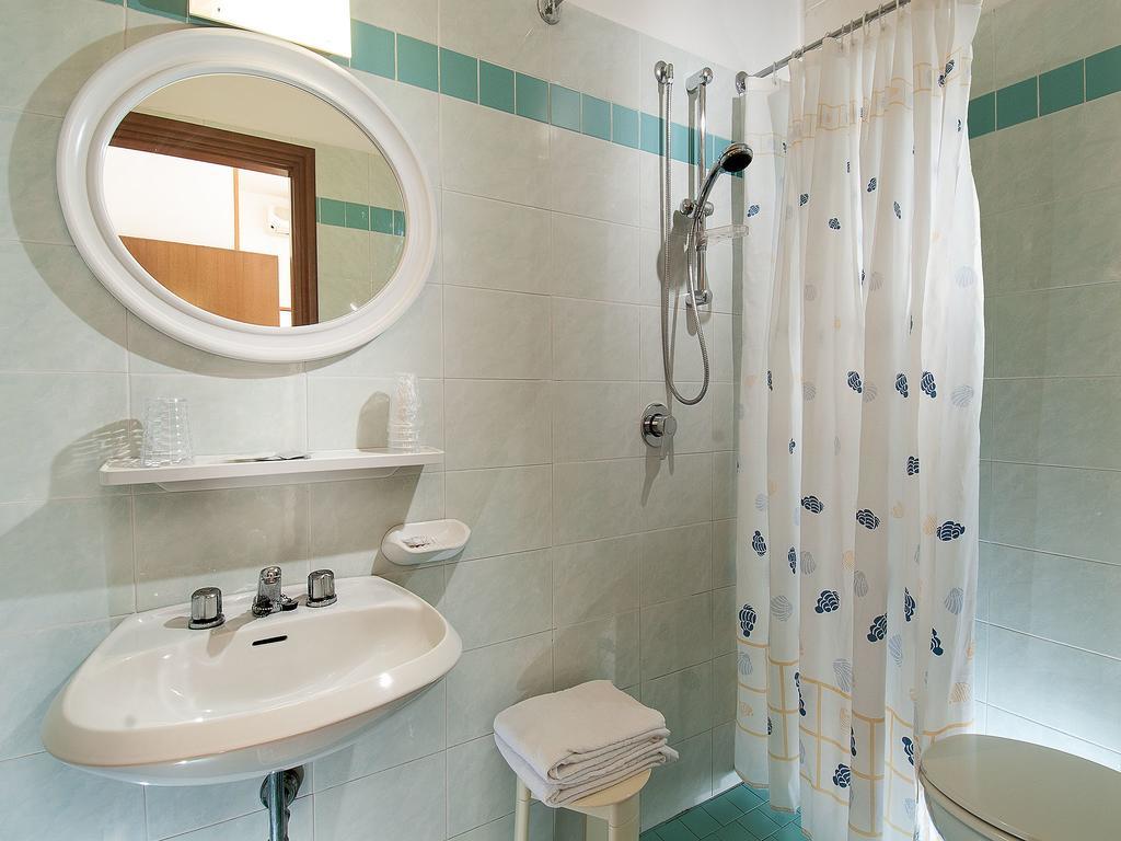Standard Double or Twin Room with Balcony - Depandance,1177286875:JPEG