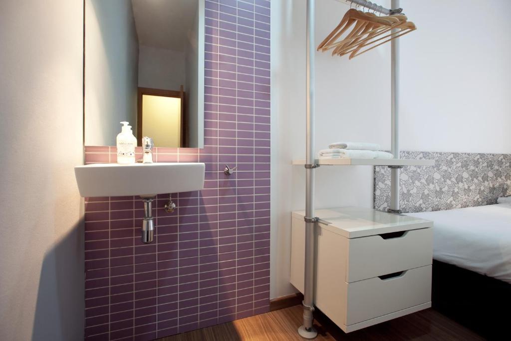 Camera Singola con Bagno in Comune