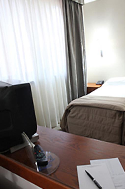 Basic Triple Room