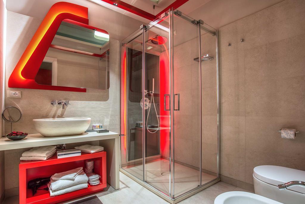 Deluxe Double or Twin Room,339501823:JPEG