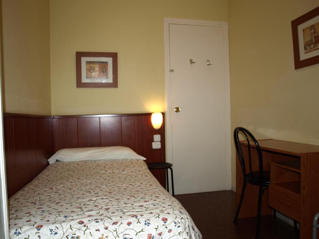 Camera Singola con Bagno in Comune