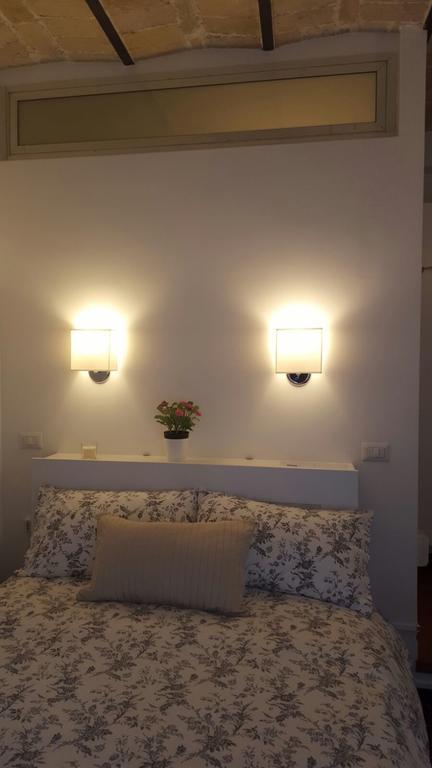 Queen Room,372542452:JPEG
