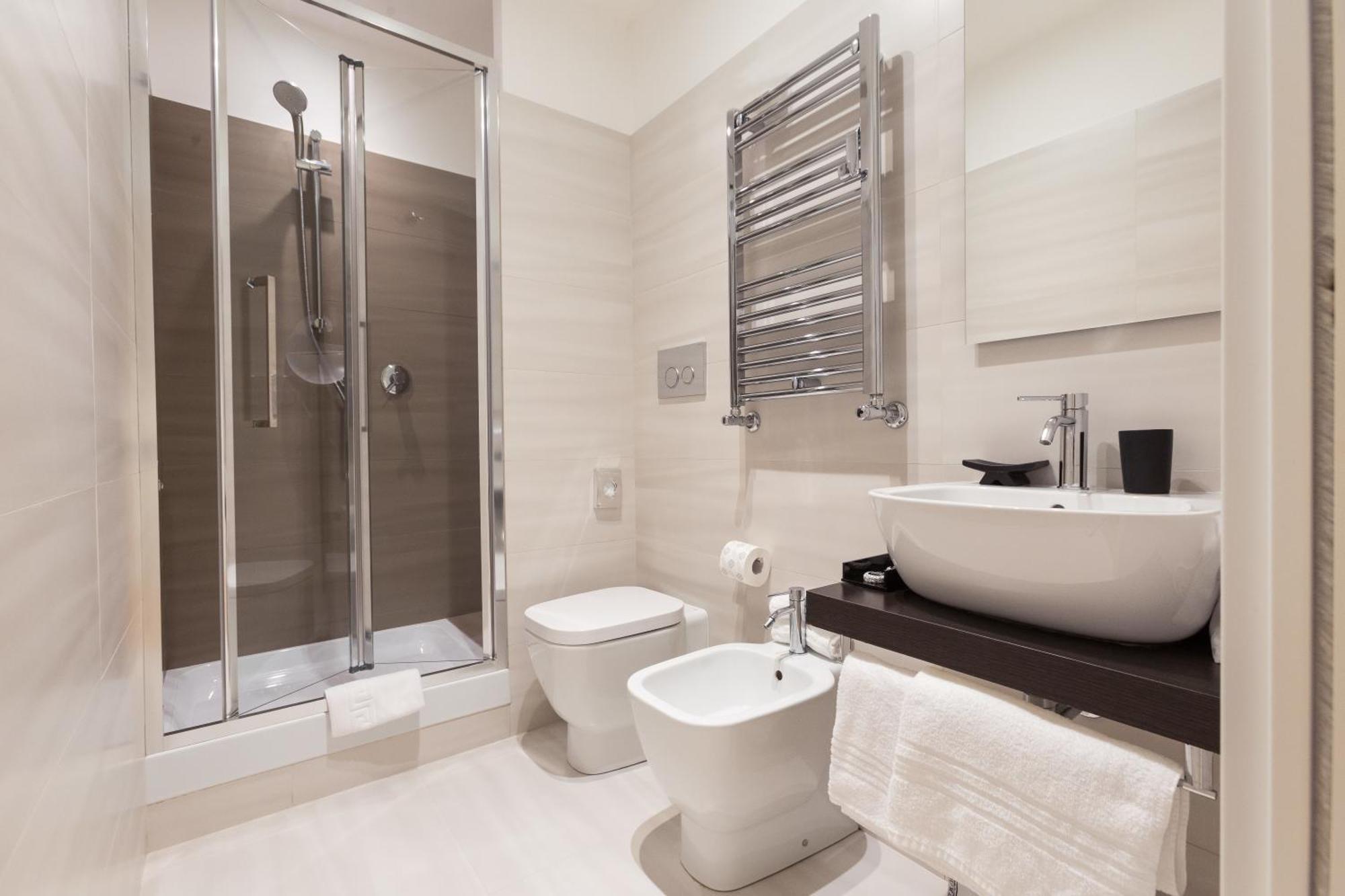 Standard Double Room,374068281:JPEG