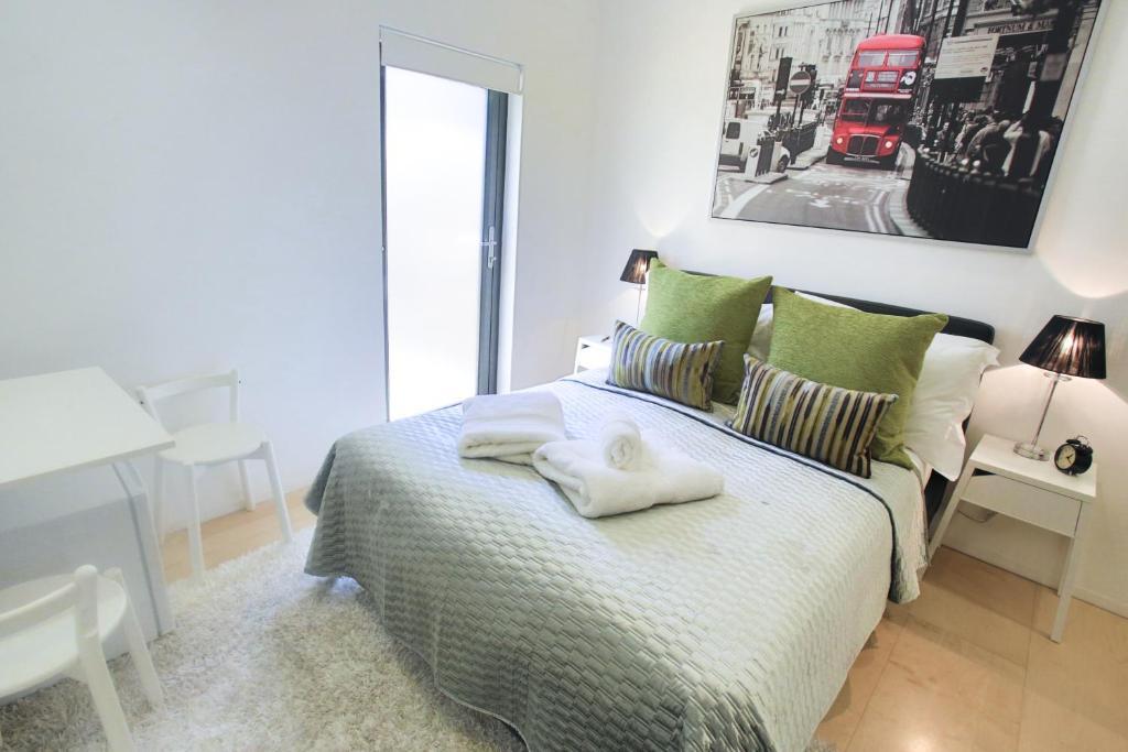 Large Double Room,39202135:JPEG