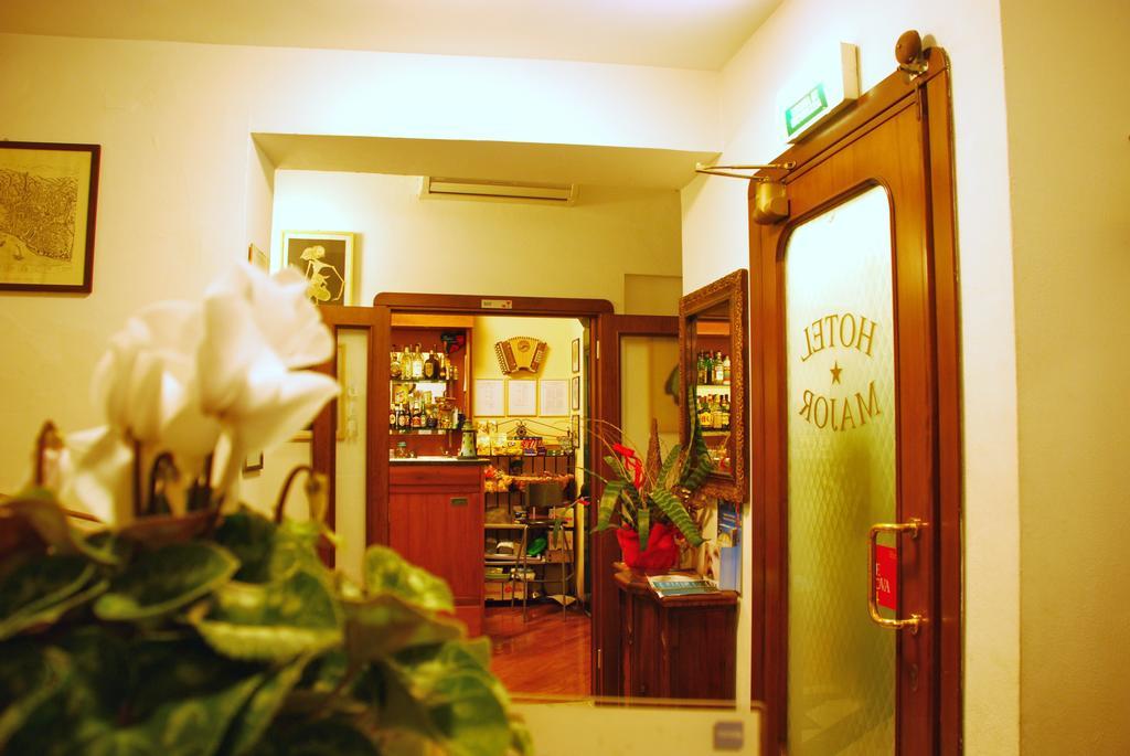 Double Room,1305358018:JPEG
