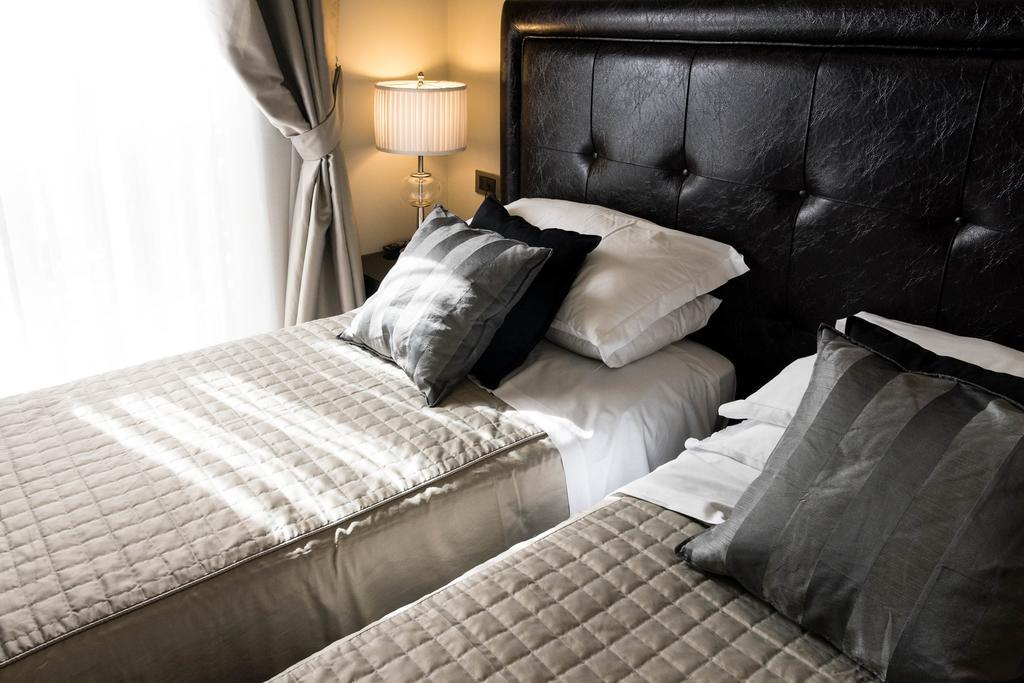 Double Room,442479777:JPEG