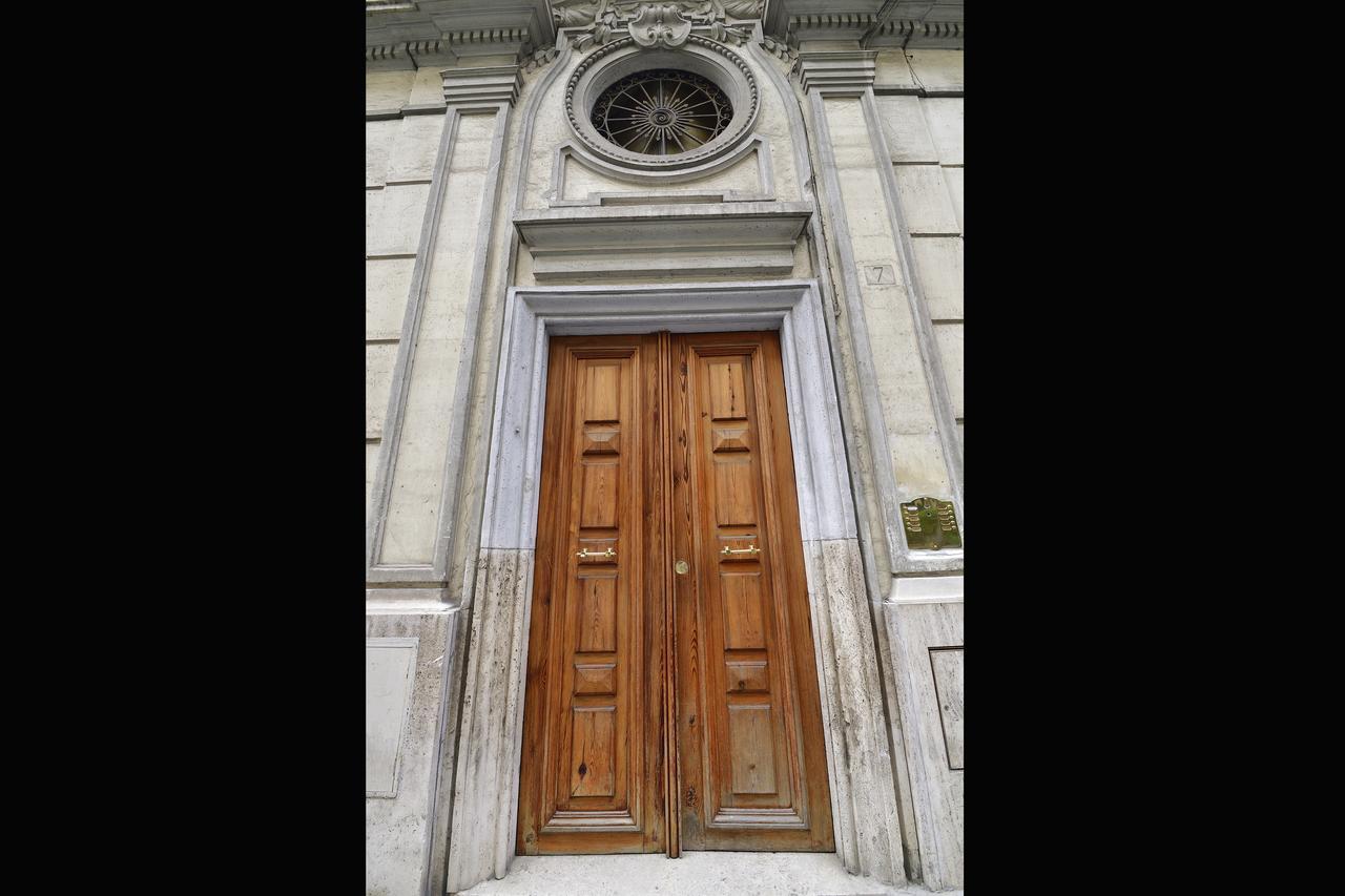 Superior Triple Room,536742834:JPEG