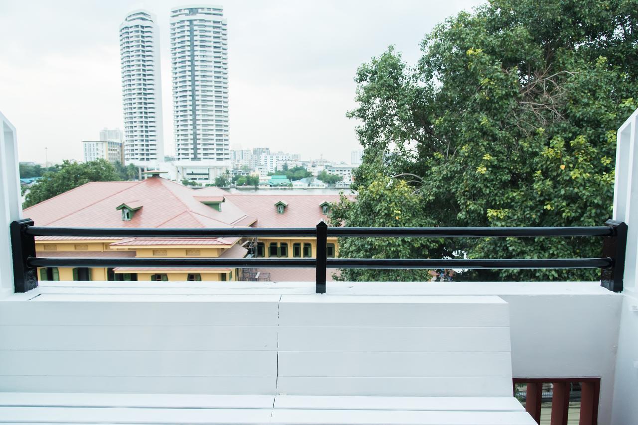 Camera Familiare con Balcone