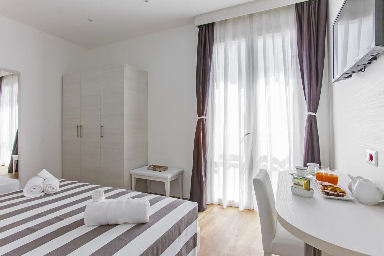 One-Bedroom Apartment,566931207:JPEG